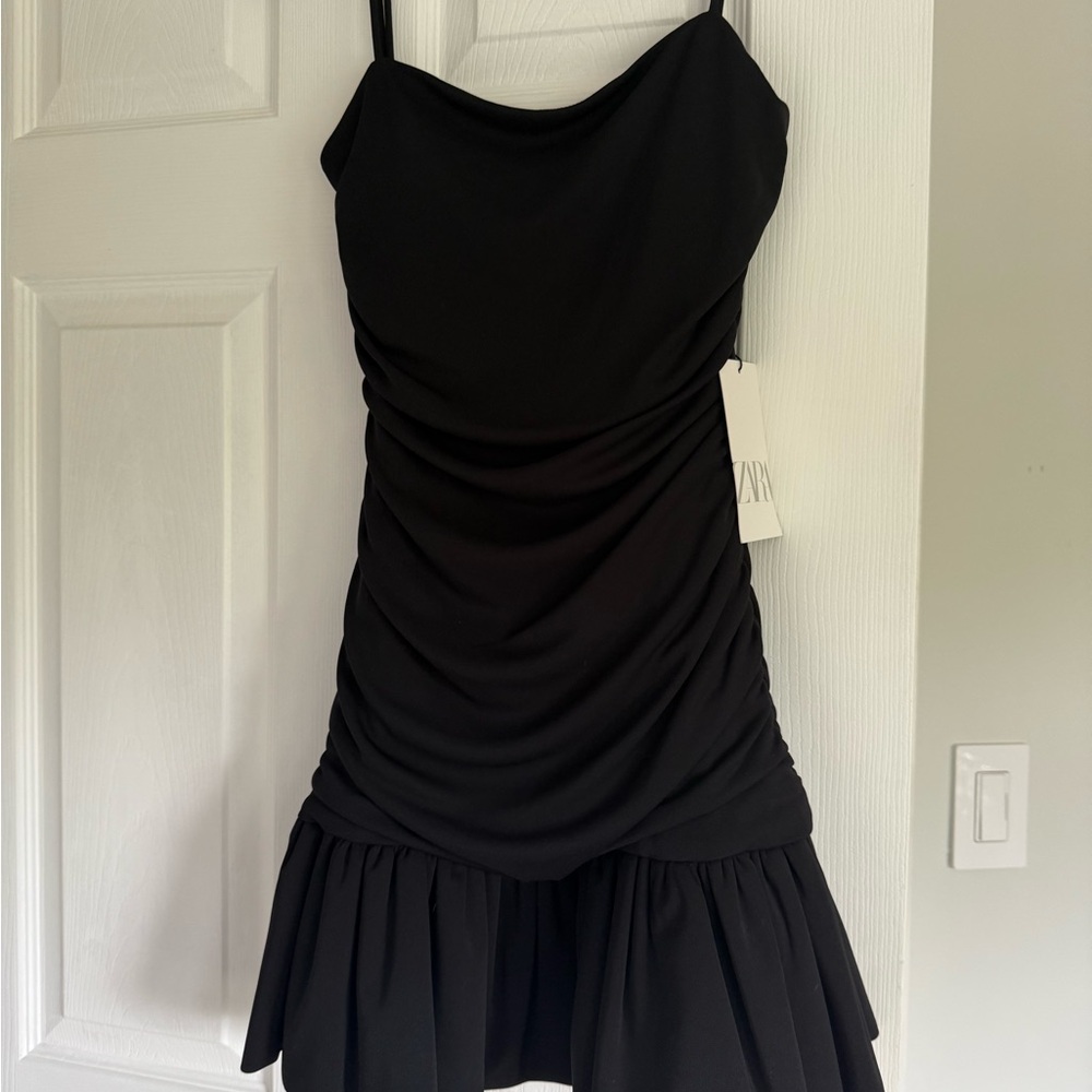 BRAND NEW BLACK ZARA DRESS SIZE SMALL